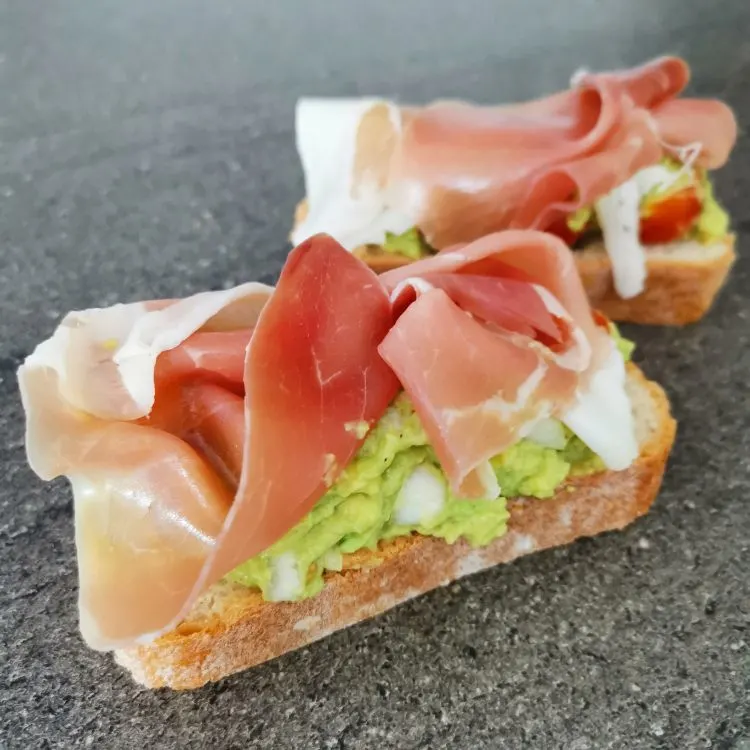 8 meilleurs aliments espagnols pour le petit-déjeuner + recettes 1 Recette de Guacamole facile - Comment faire du Guacamole