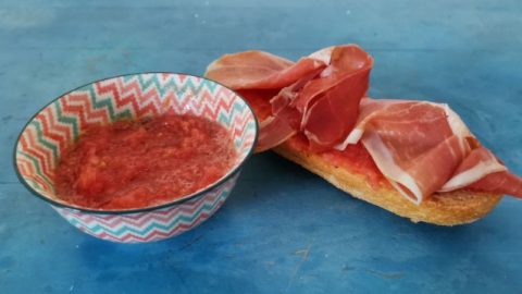 Pan con Tomate Recipe Toasted bread with tomato olive oil and ham2