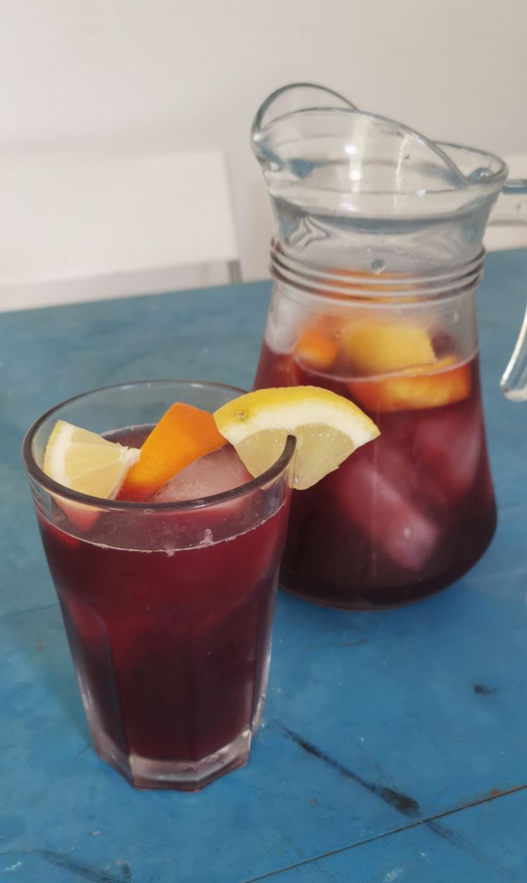 Receita Easy Tinto de Verano (Vinho de Verão Espanhol)