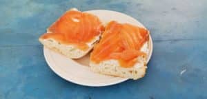 Salmão Ahumado com Crema de Queso Receita (Tapas de Salmão Fumado)