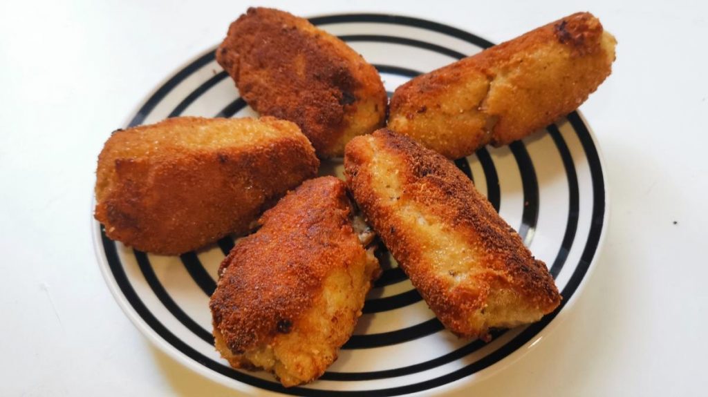 Ricetta delle crocchette di tonno spagnolo Croquetas de Atun 1