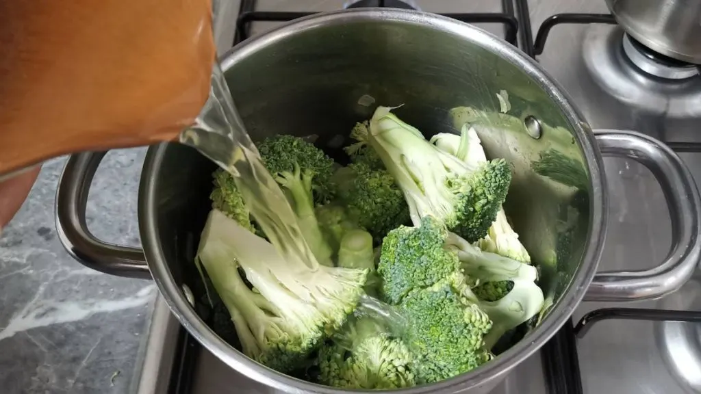 zuppa cremosa di broccoli
