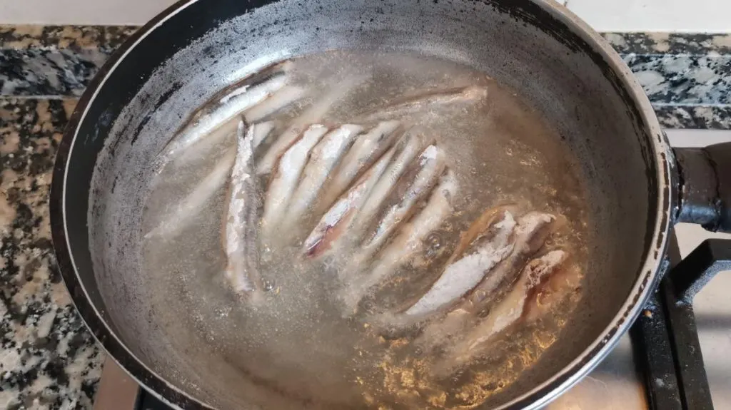 how to cook anchovies