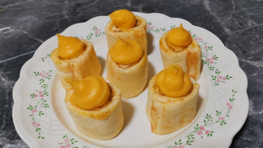 Spanish Pionono de Santa Fé Recipe 19 receta de piononos de santa fe