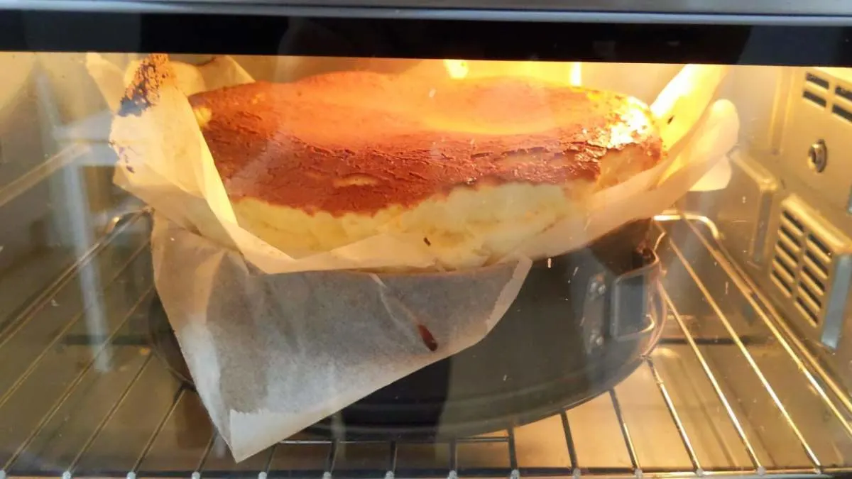 Baskischer Käsekuchen Rezept - Basque Burnt Cheesecake