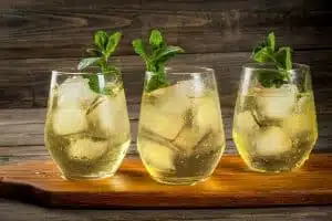 As 10 Bebidas e Cocktails Espanhóis Mais Populares