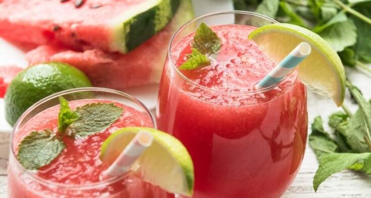 Receita da Sangria Espanhola de Melancia 2 2 glasses of spanish watermelon sangria
